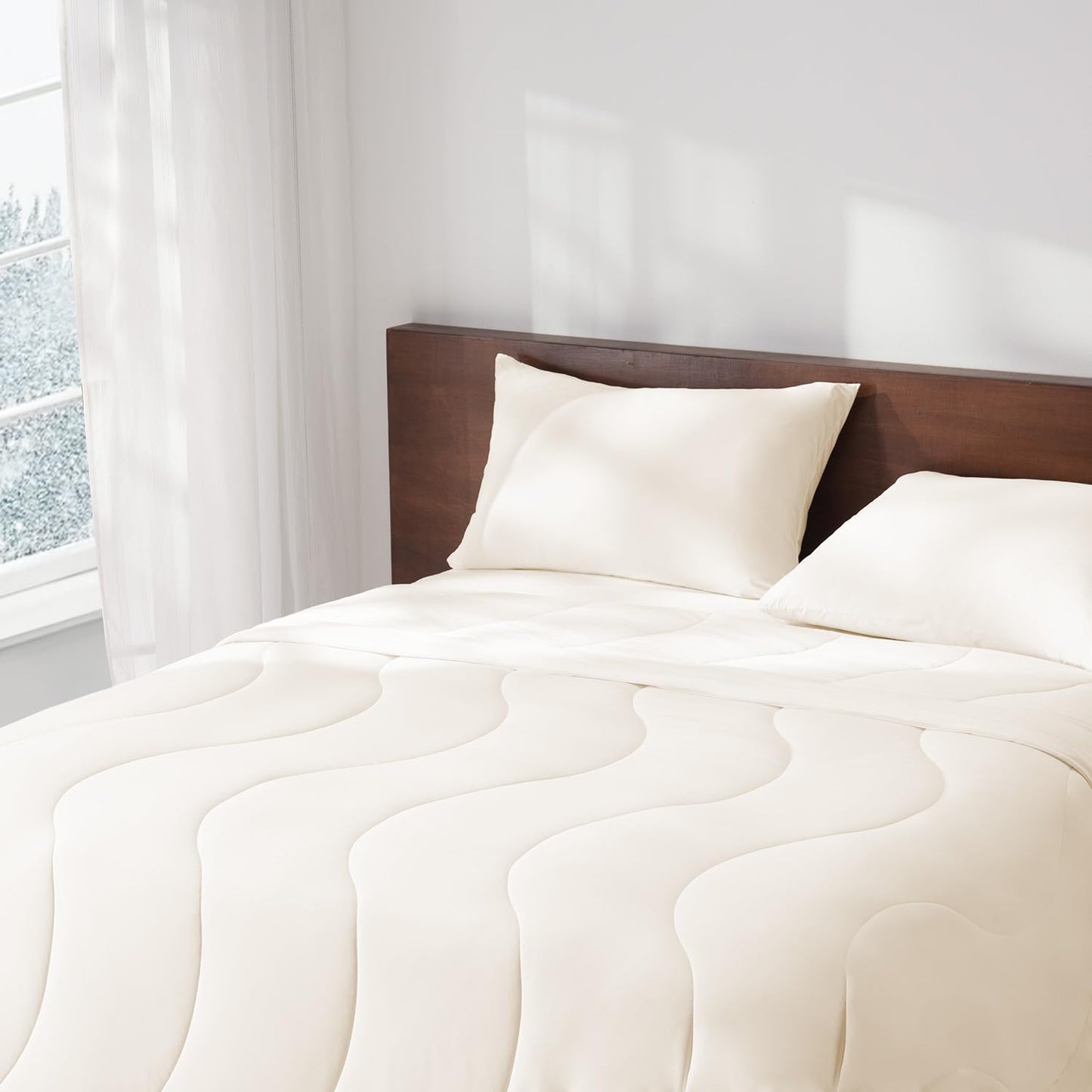 Bedtter® Luxe Cooling Comforter King, Sorona and Tencel Filling Cold Touch Fabric Cooling Blanket for Night Sweats Hot Sleeper, Double-Sided Cool Design Summer Breathable Comforter, 106"x90", Ivory